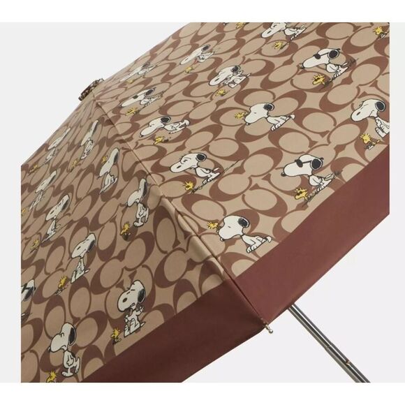 NWT CBS80 Coach X Peanuts Uv Protection Mini Umbrella In Signature Snoopy Print - Picture 4 of 6